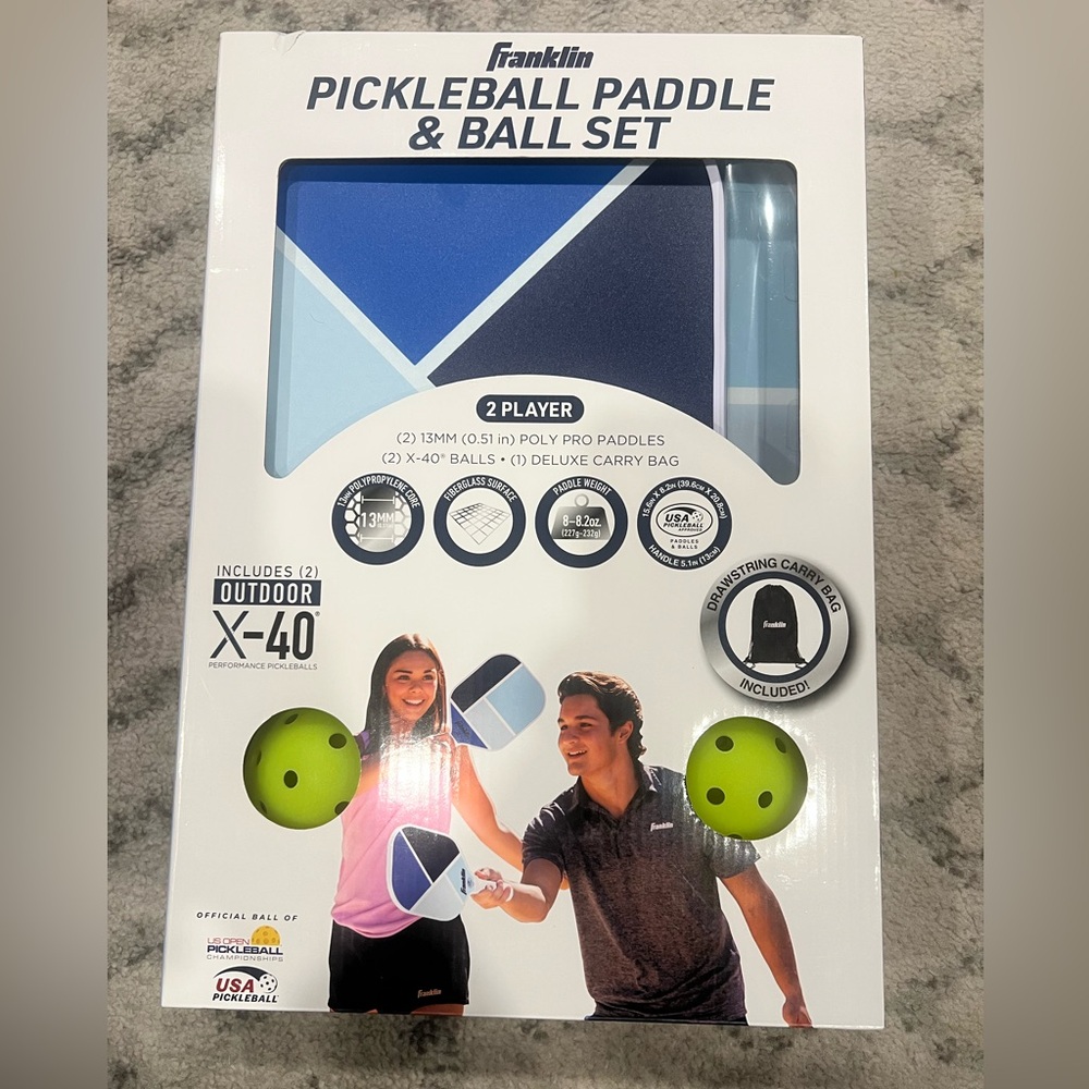 New in box Set of 2 Pickleball Paddles